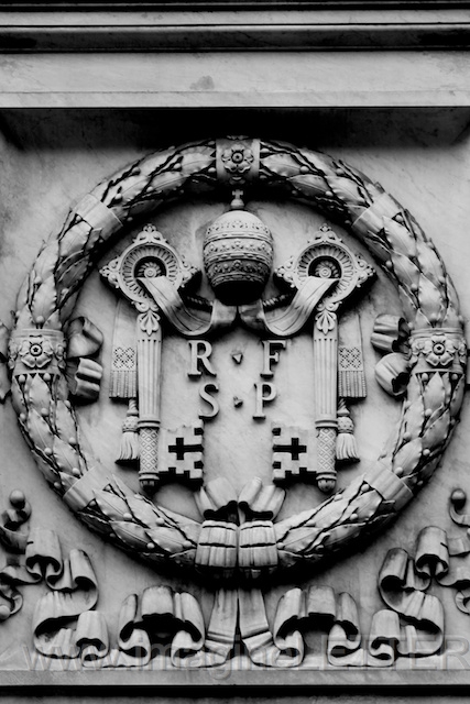 Wall_Art_Alphabet_Photography_Art_ 1758.jpg